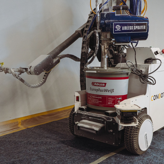 Das Zusammenspiel zwischen der ADLER-Dispersion und dem Maler-Roboter überzeugte auf ganzer Linie.  | © ADLER