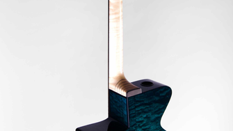Ob spacig-türkise Gitane Nouveaux … | © Pagelli Gitarrenbau