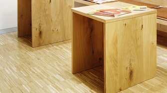 Geölte Holzböden verleihen jedem Raum eine warme, freundliche Atmosphäre. (Fotohinweis: ADLER)
