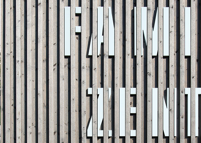  Die Fichtenholzschalung wurde mit Pullex Silverwood veredelt. © VON M Architekten